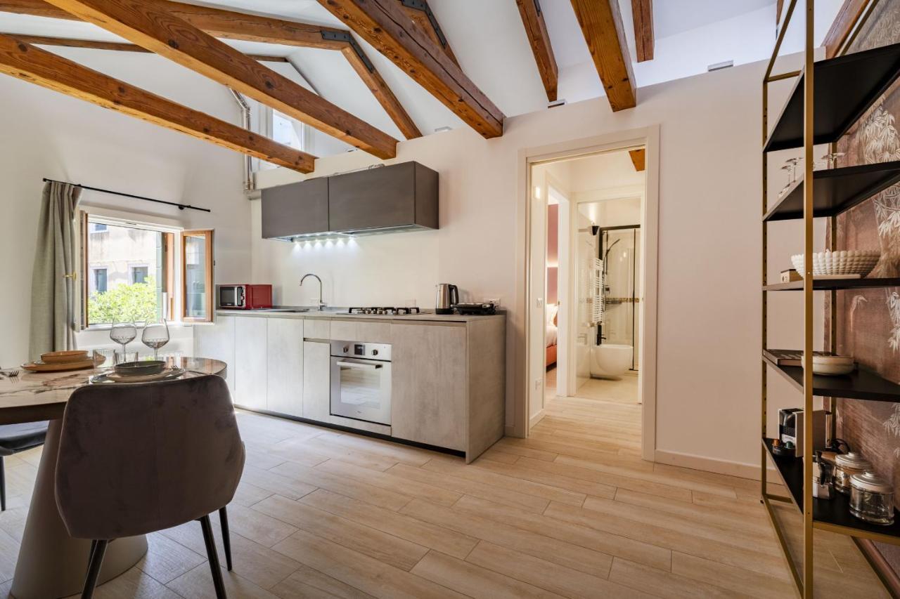 Ca' San Carlo Residence By Wonderful Italy Venezia Eksteriør bilde